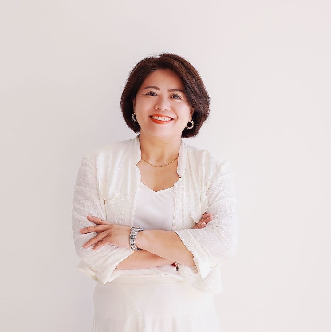 万安凤 Anfeng Wan